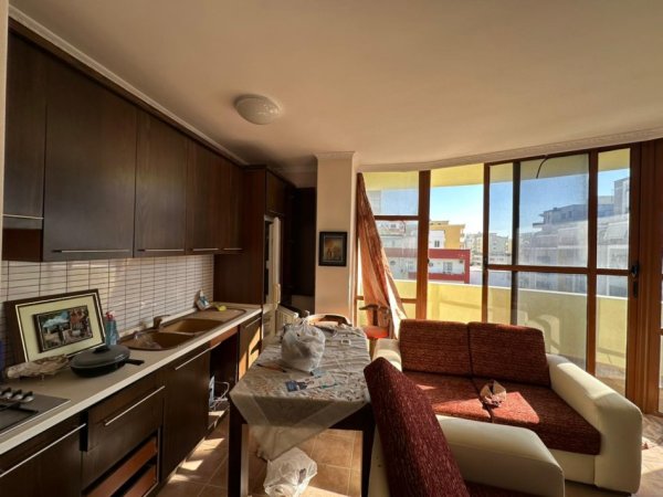 Durres, shitet apartament 2+1 Kati 6, 90 m² 85.000 € 