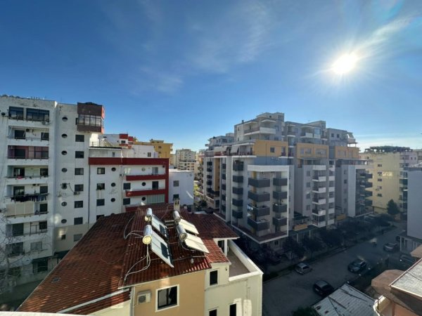 Durres, shitet apartament 2+1 Kati 6, 90 m² 85.000 € 
