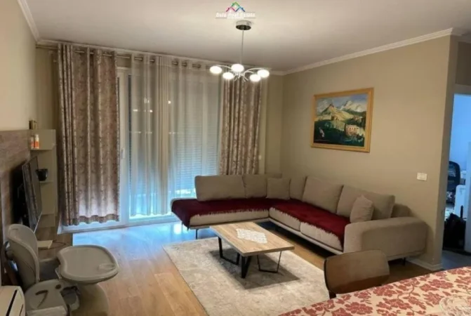 Tirane, jepet me qera apartament 2+1 Kati 3, 106 m² 750 € (Don Bosco)