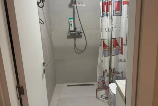 Tirane, jepet me qera apartament 2+1 Kati 3, 106 m² 750 € (Don Bosco)