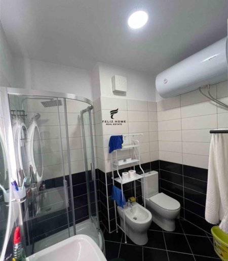 Tirane, shitet apartament 2+1 Kati 6, 103 m² 175.000 € (RRUGA KONFERENCA E PEZES)