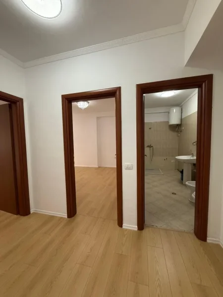 Tirane, shitet apartament 1+1+Ballkon Kati 3, 69 m² 91.000 € (Rruga e Thesarit, Fresk)
