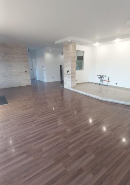 Tirane, shitet 2+1 Kati 4, 150 m² 356.000 € (LIQENI ARTIFICIAL)