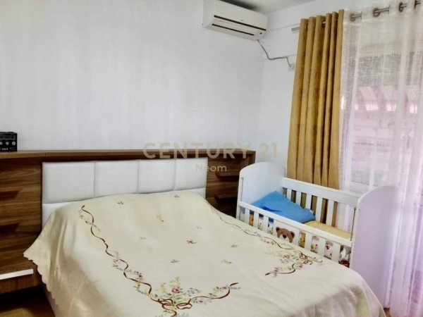 Tirane, shitet apartament 2+1+Aneks+Ballkon Kati 10, 124 m² 270.000 € (Neom129480)