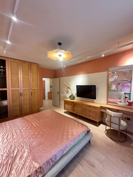 Tirane, jepet me qera apartament 1+1 , 76 m² 800 € (Bulevardi Gjergj Fishta)