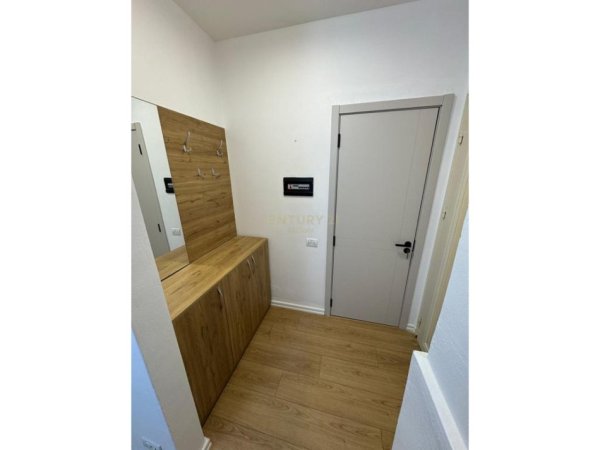 Tirane, shitet apartament Kati 0, 103 m² 124.000 € 