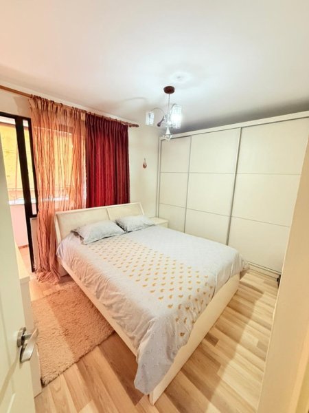 Tirane, jepet me qera apartament 2+1 , 80 m² 650 € (Fusha aviacionit)