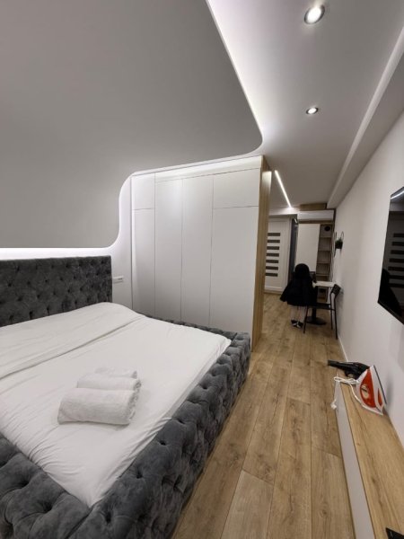 Tirane, jepet me qera apartament 1+1 Kati 0, 40 m² 550 € (21 dhjetori)