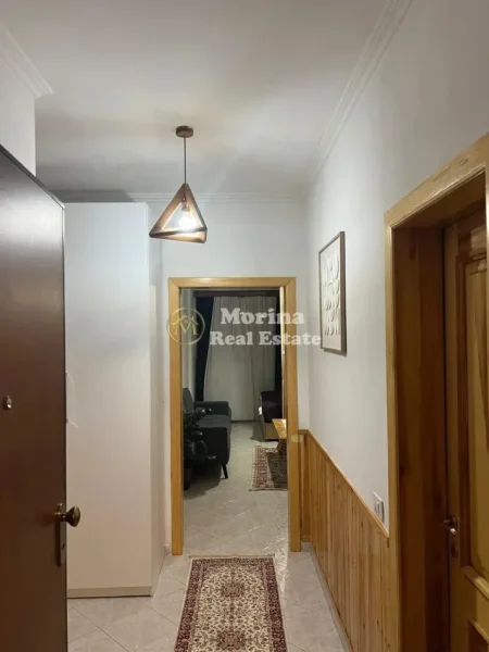 Tirane, jepet me qera garsonier Kati 1, 50 m² 450 € (Astir)