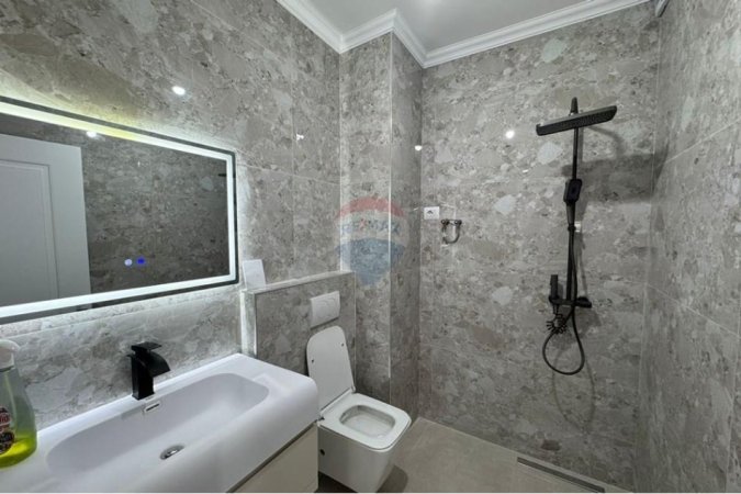 Tirane, shitet apartament 2+1 , 77 m² 255.000 € (Rruga e Bogdaneve)