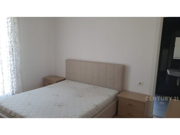 Tirane, jap me qera apartament 2+1 Kati 6, 100 m² 600 € (Oxhaku)