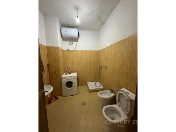 Tirane, jap me qera apartament 2+1 Kati 2, 110 m² 500 € (Don Bosko)