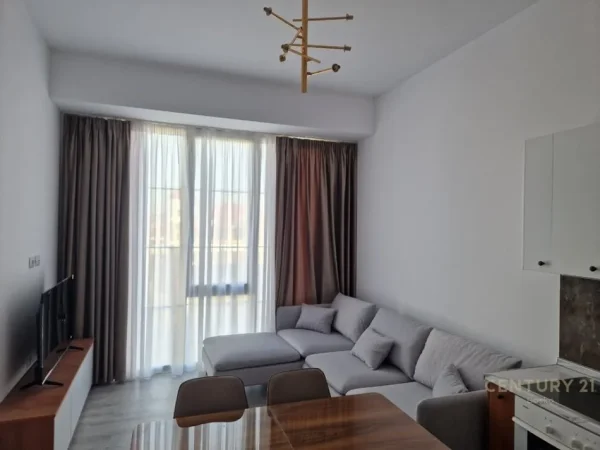 Tirane, jap me qera apartament 1+1 Kati 2, 65 m² 460 € (Spitali Ushtarak)