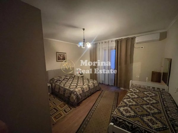 Tirane, jepet me qera apartament 2+1 Kati 2, 90 m² 700 € (Rruga Fortuzi)