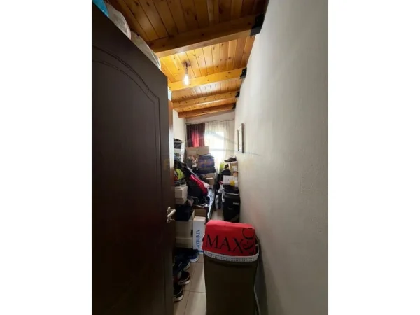 Tirane, shitet apartament 1+1 Kati 4, 88 m² 123.186 € (FRESKU)