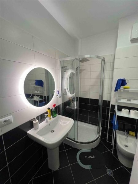 Tirane, shitet apartament 2+1+Ballkon Kati 6, 103 m² 175.000 € (YZBERISHT)