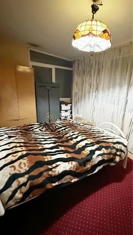 Tirane, jepet me qera apartament 1+1 Kati 3, 53 m² 400 € (Rruga Hoxha Tahsim)