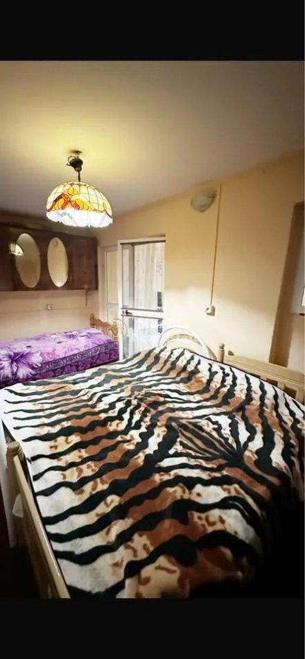 Tirane, jepet me qera apartament 1+1 Kati 3, 53 m² 400 € (Rruga Hoxha Tahsim)