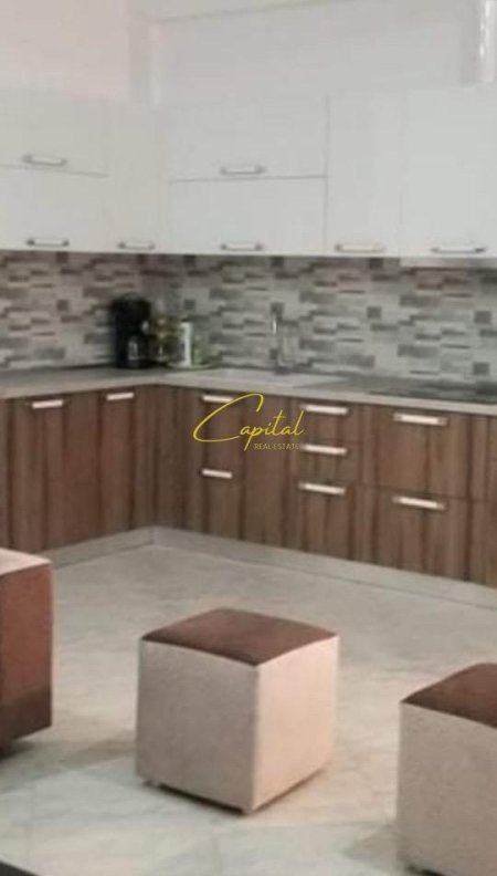 Tirane, jepet me qera apartament 2+1 Kati 4, 102 m² 400 € (FRESKU)