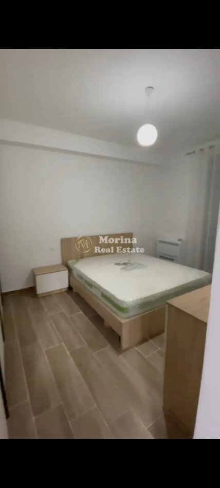 Tirane, jepet me qera apartament 2+1 Kati 3, 100 m² 500 € (Rruga 5 Maji)