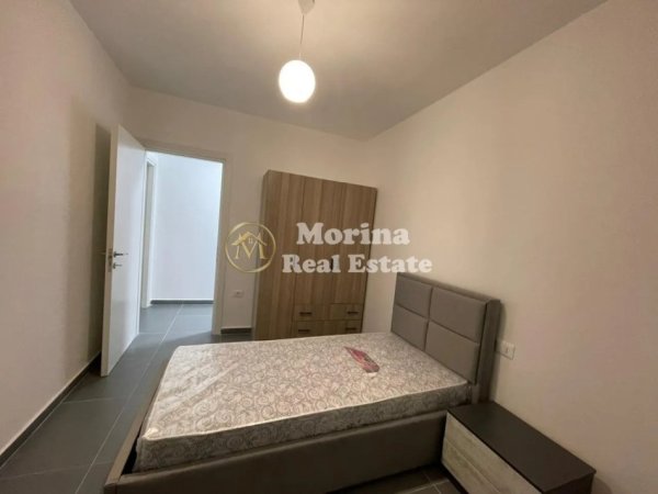 Tirane, jepet me qera apartament 2+1 Kati 3, 110 m² 500 € (Rruga 5 Maji)