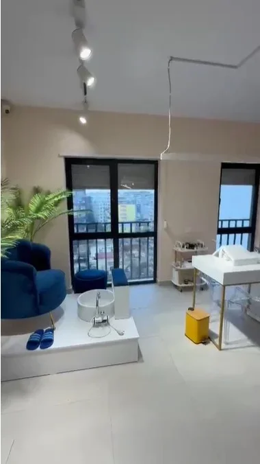 Tirane, shitet apartament 2+1+Aneks+Ballkon Kati 7, 116 m² 261.000 € 