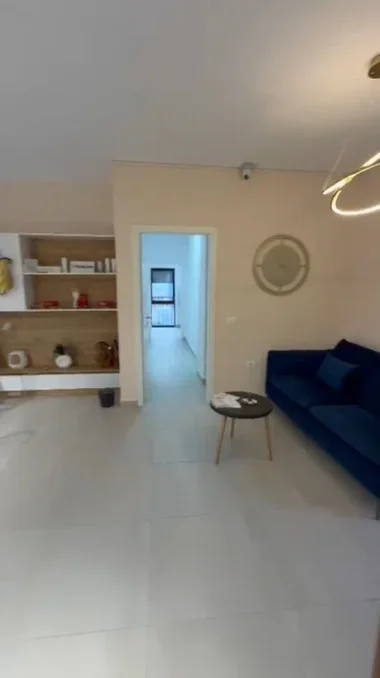 Tirane, shitet apartament 2+1+Aneks+Ballkon Kati 7, 116 m² 261.000 € 