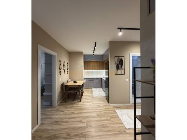 Tirane, shes apartament 2+1+Aneks+Ballkon Kati 5, 70 m² 150.000 € (KOMPLEKSI TURDIU)