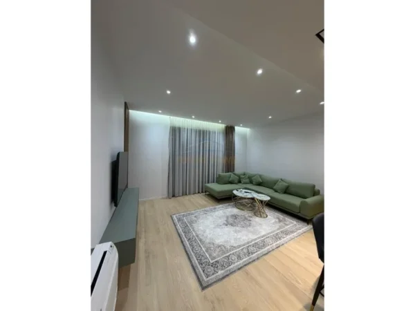 Tirane, shes apartament 2+1+Aneks+Ballkon Kati 5, 114 m² 557.000 € (KOMPLEKSI DELIJORGJI)