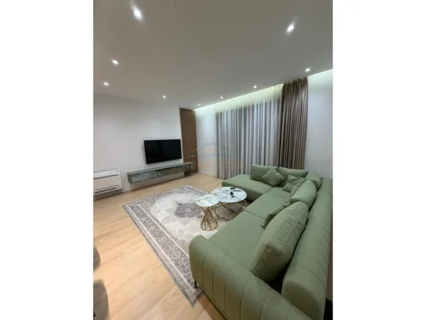 Tirane, shes apartament 2+1+Aneks+Ballkon Kati 5, 114 m² 557.000 € (KOMPLEKSI DELIJORGJI)