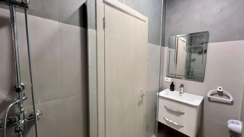 Me Qera : 1+1 +1 Garderob 📍Ish Fusha E Aviacionit (River Residence) - 56,000 Lek - S.75m² - Pallat i Ri(Ndertim 2024) - Akses i lehte me Unazen e Madhe🚀