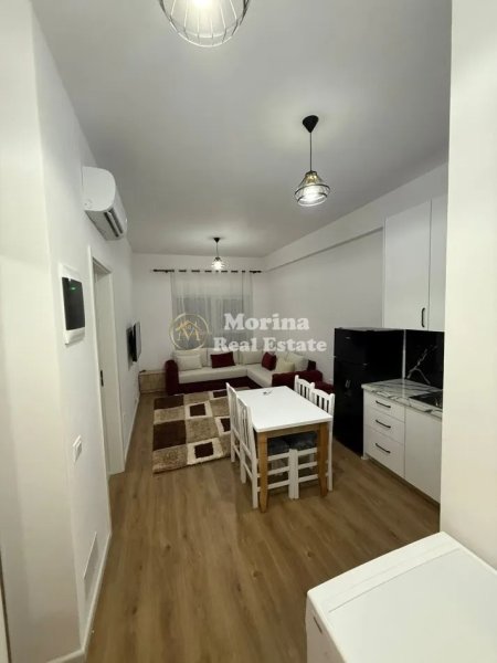 Tirane, jepet me qera apartament 1+1 Kati 1, 70 m² 500 € (Ali Demi)