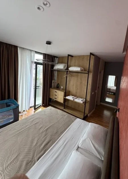 Qera, Apartament 3+1+ 2 POSTE PARKIMI, Lake View Residence