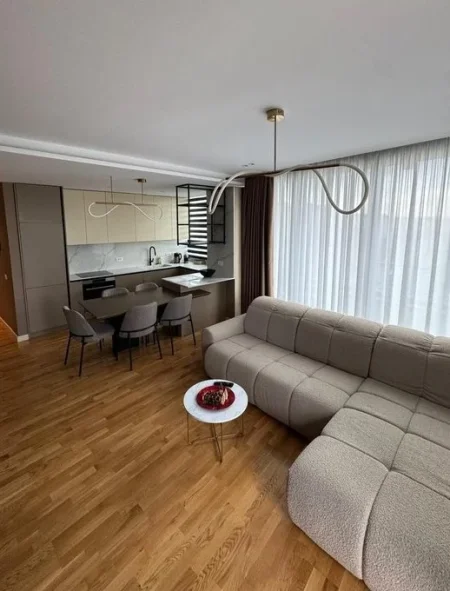 Qera, Apartament 3+1+ 2 POSTE PARKIMI, Lake View Residence