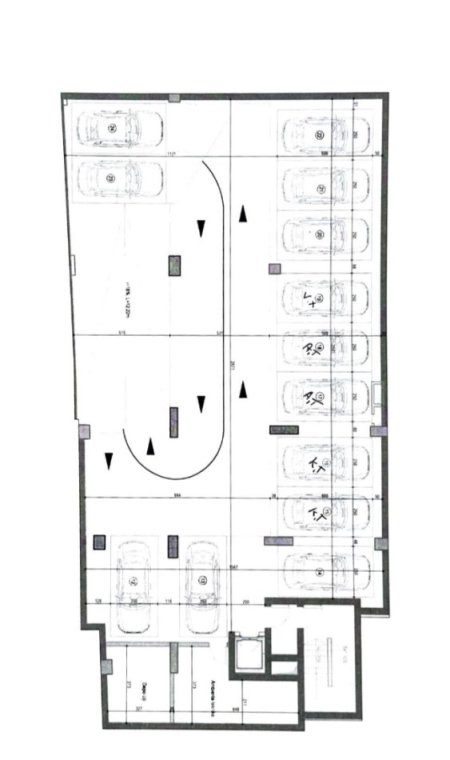 Tirane, jepet me qera dyqan Kati 0, 75 m² 1.000 € (Rr. QEMAL STAFA)