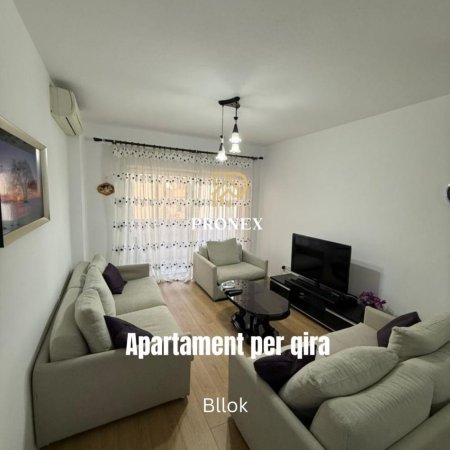 Tirane, jepet me qera apartament 2+1 Kati 5, 100 m² 850 € (Blloku)
