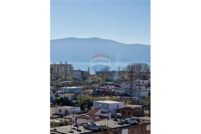 Vlore, shitet apartament 1+1 Kati 9, 71 m² 