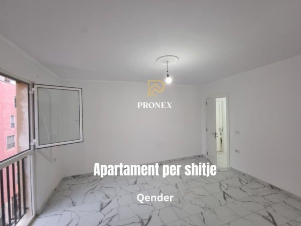 Tirane, shitet apartament 1+1 Kati 5, 75 m² 159.500 € (Qender)