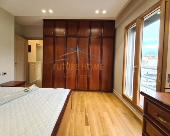 Qera,Apartament 2+1+post parkimi tek Liceu Artistik!