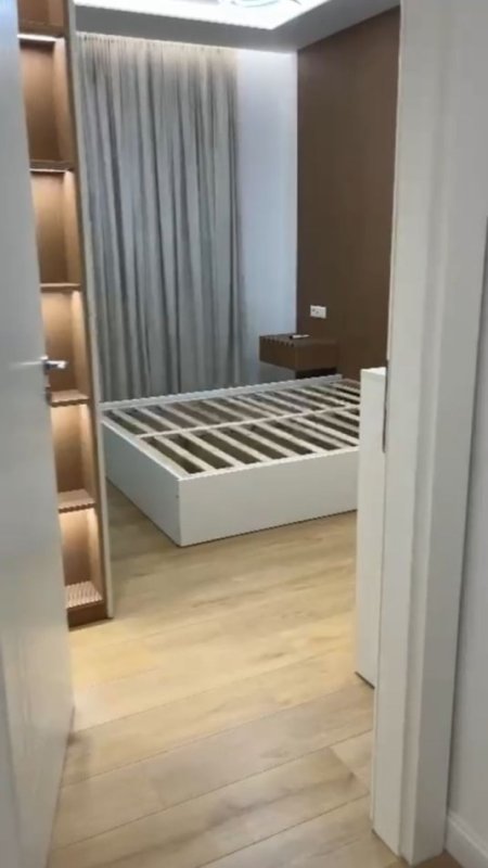 Tirane, jepet me qera apartament 2+1+Ballkon Kati 4, 80 m² 700 € (FUSHA E AVIACIONIT)