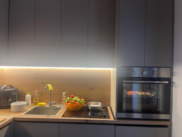 Tirane, shitet apartament 1+1 Kati 2, 63 m² 8.500.000 € 