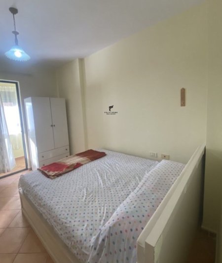 Tirane, jepet me qera apartament 1+1 Kati 2, 60 m² 500 € (SELVIA)