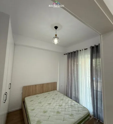 Tirane, jepet me qera apartament 1+1 Kati 1, 50 m² 500 € (Rruga Pasho Hysa)