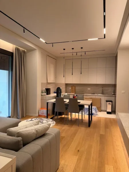 Tirane, shitet apartament 2+1+Ballkon Kati 4, 103 m² 430.000 € (Rruga e kosovareve)