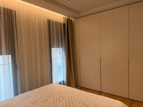 Tirane, shitet apartament 2+1+Ballkon Kati 4, 103 m² 430.000 € (Rruga e kosovareve)