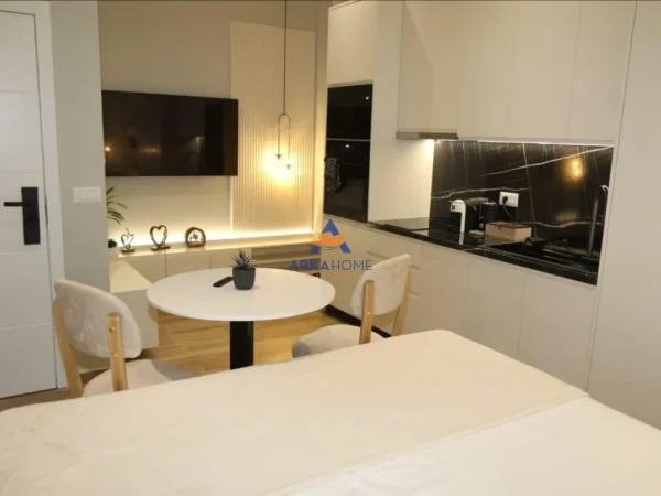 Tirane, shitet ambjent biznesi Kati 0, 74 m² 50.000 € (RRUGA MUHAMED GJOLLESHA)