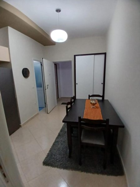 Tirane, jepet me qera apartament 1+1+Aneks+Ballkon Kati 3, 74 m² 380 € (Rruga Muhamed Deliu, Freks.)