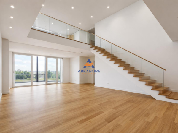 Tirane, jepet me qera apartament duplex 1+1 Kati 3, 175 m² 1.000 € (BLLOK)