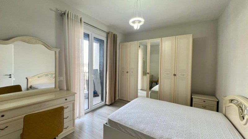 Me Qera: 1+1📍Ne Zemer te Komunes (Perball Kika 2) - 70.000 Lek - S.75m² - 100% e Re & Pallat 2025✨️