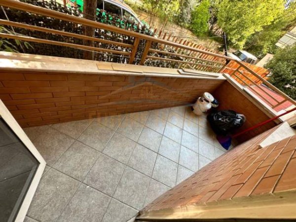 Tirane, jepet me qera apartament 1+1+BLK Kati 2, 65 m² 500 Euro (Rruga Peti Liqeni Thate)